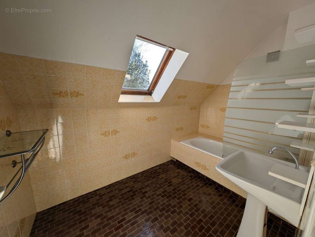 Maison à LA PRENESSAYE