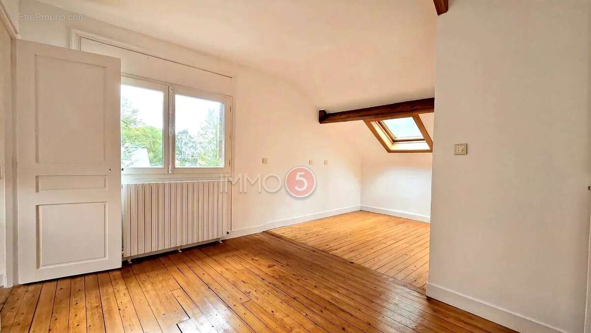 Maison à VILLEMOMBLE