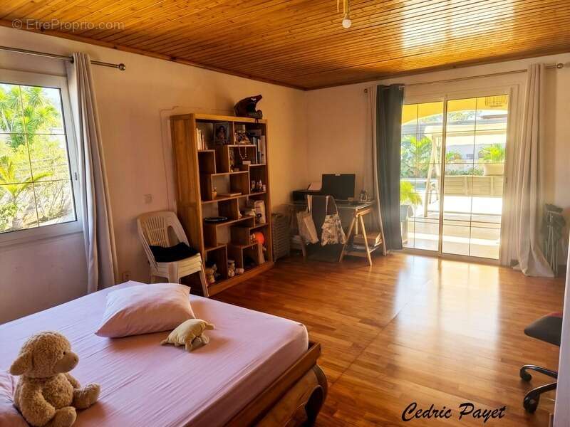 Maison à L'ETANG-SALE