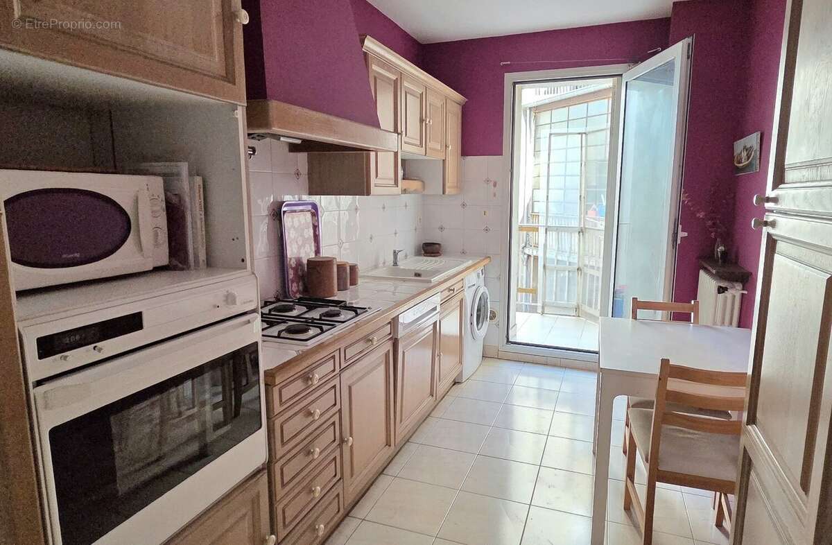 Sète  cur de ville  appartement dans immeuble bourgeois - photo 5