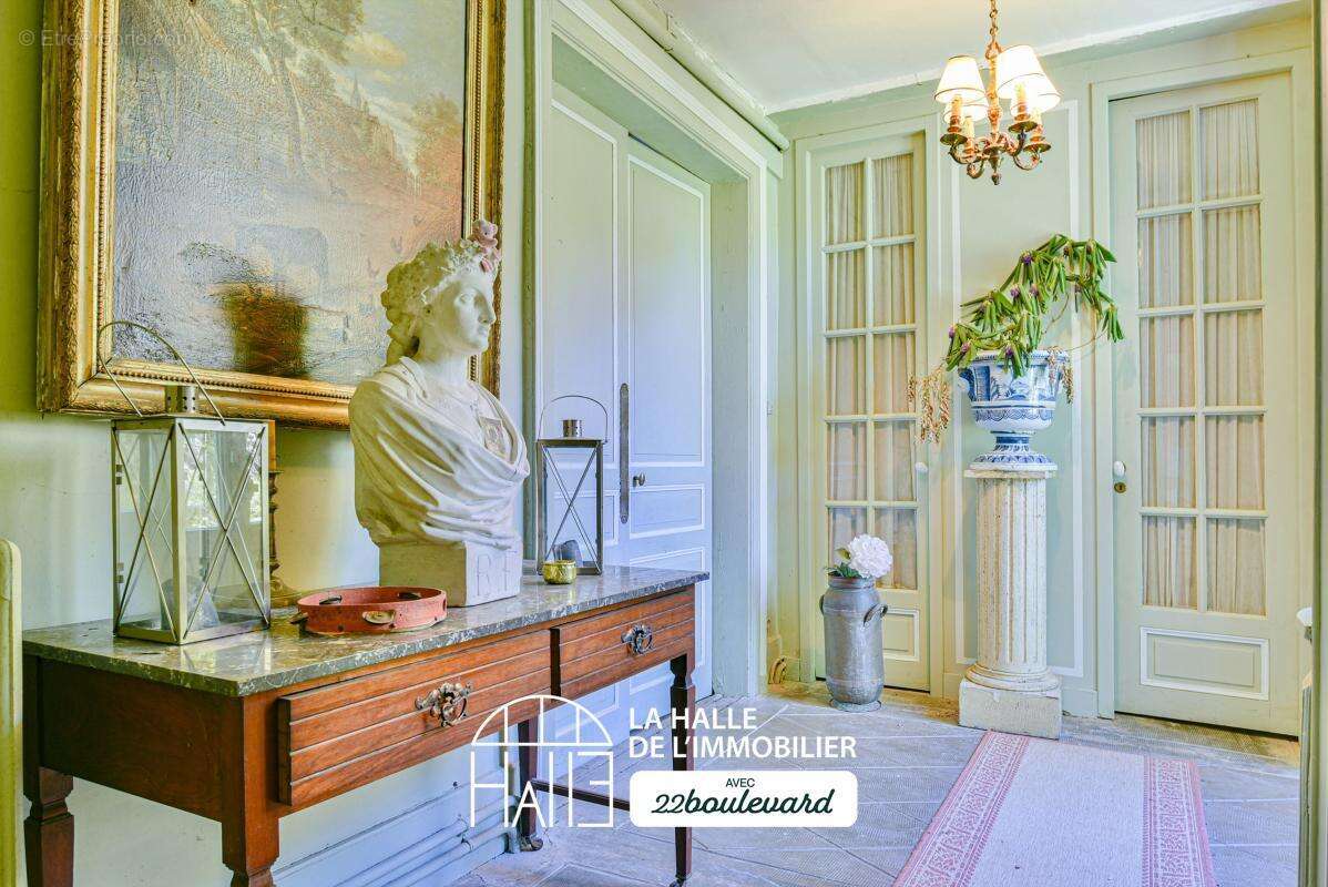 Maison 535 m² à Saint-Sylvestre  - photo 9