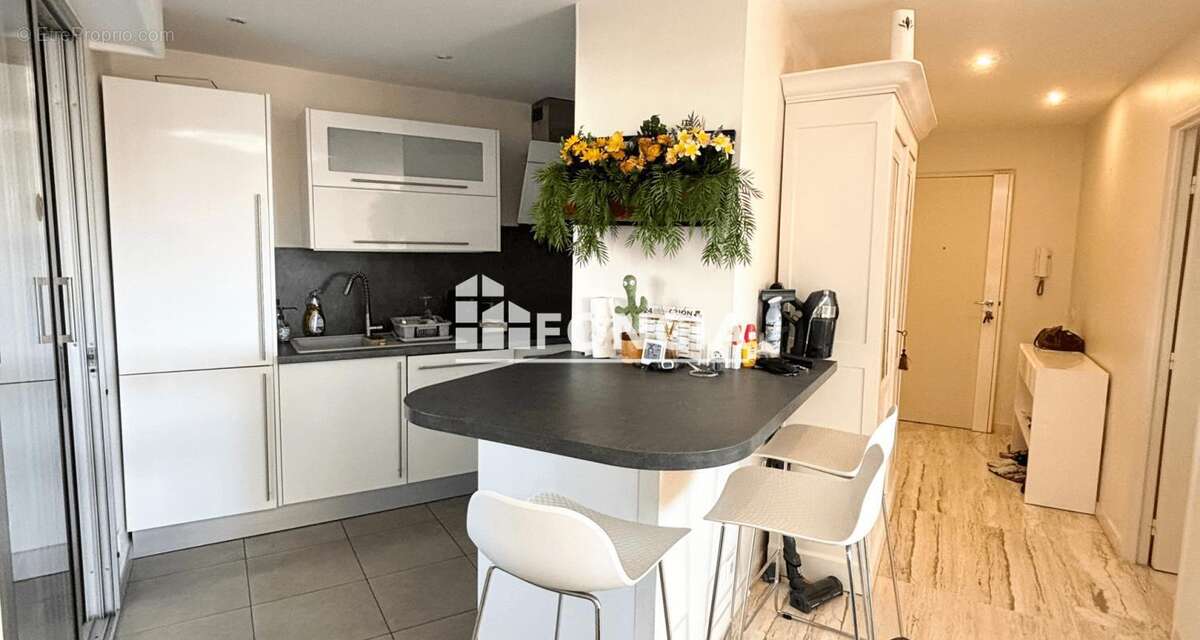 Appartement à MANDELIEU-LA-NAPOULE