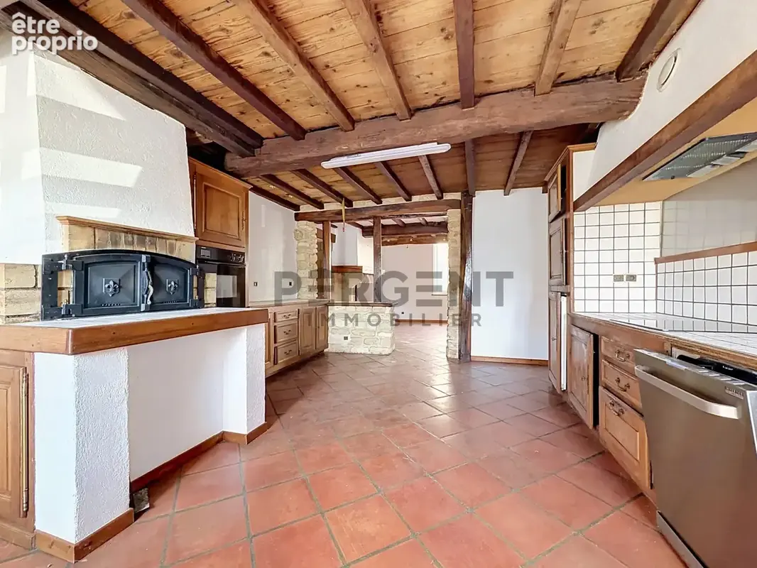 Maison 6 pièces 204 m² à vendre à Warnecourt (08090) - photo 7