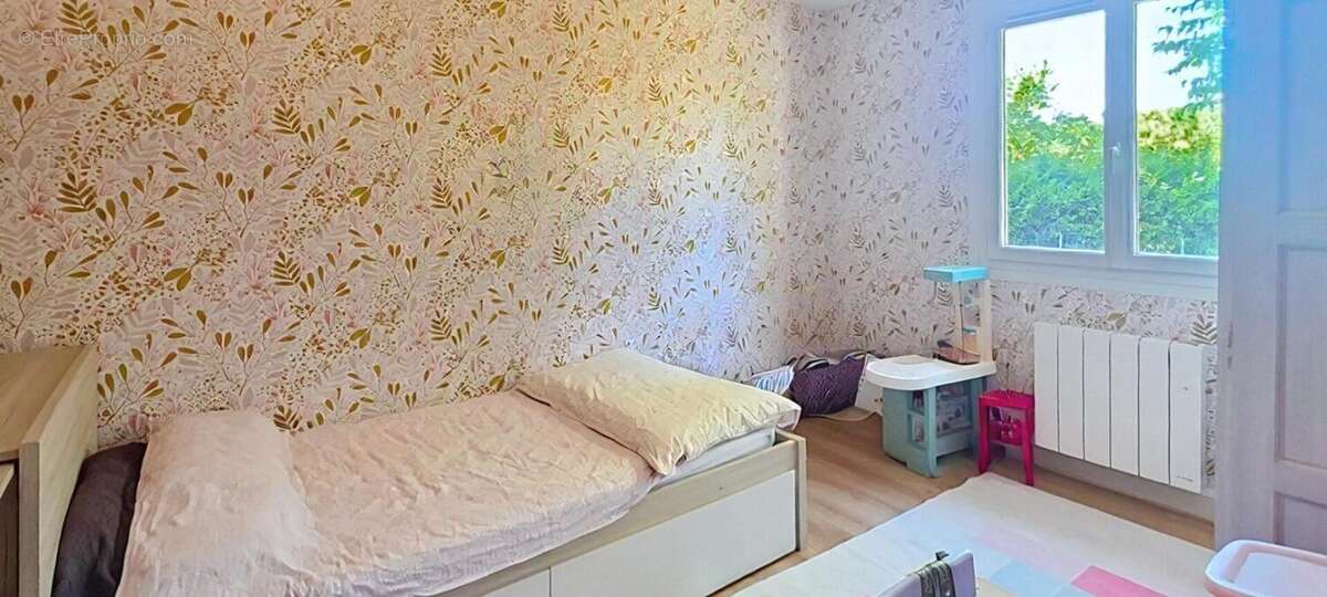 Maison 3 ch + 1 bureau - photo 9