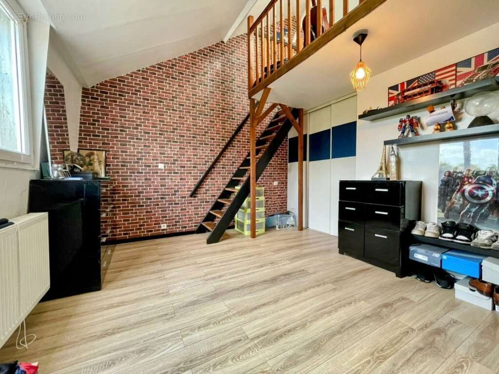 Maison à WAMBRECHIES