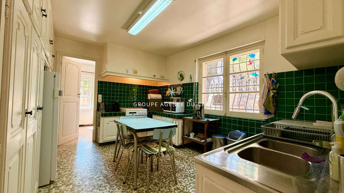 Maison à LES ISSAMBRES