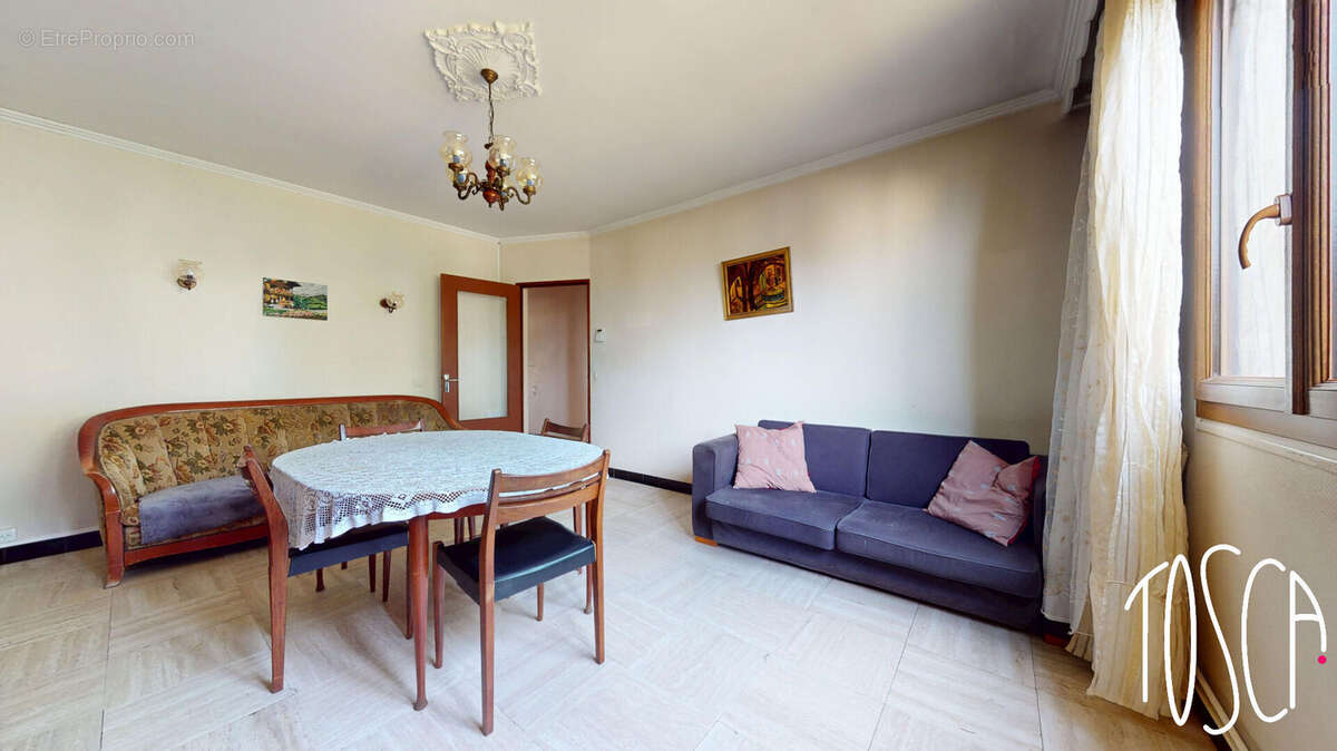 Maison à VITRY-SUR-SEINE