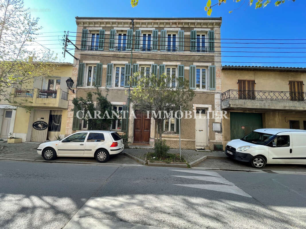 Maison à PLAN-DE-LA-TOUR