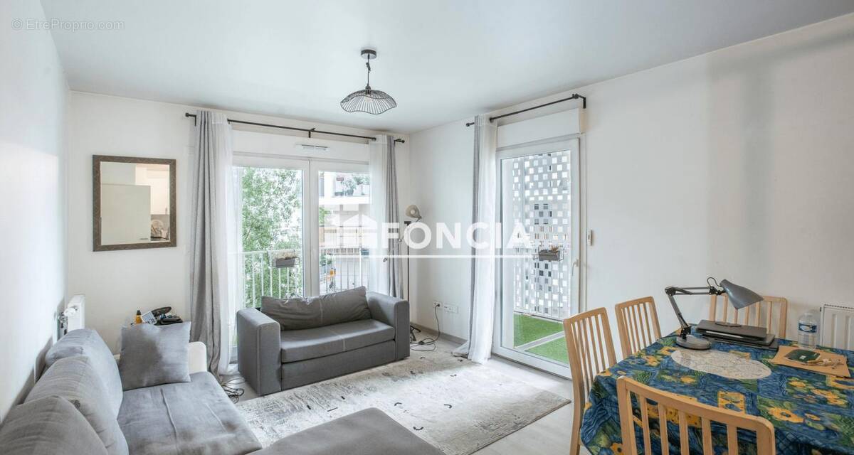 Appartement à CLICHY