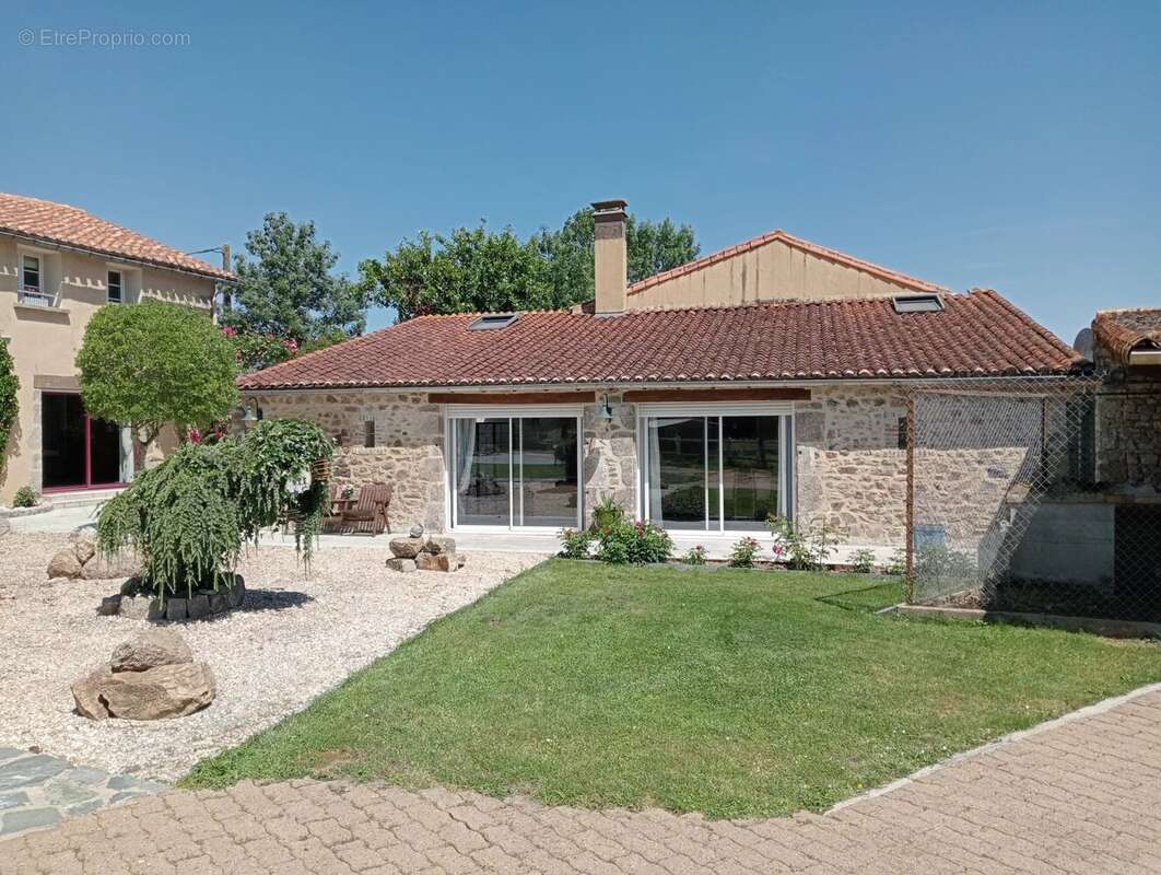 Maison à SAINT-AUBIN-LE-CLOUD