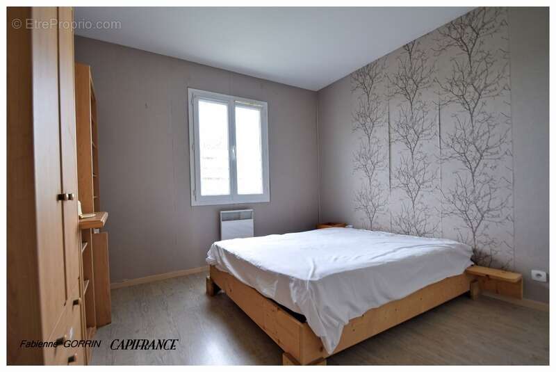 Maison à SAINT-JEAN-DE-LIVERSAY