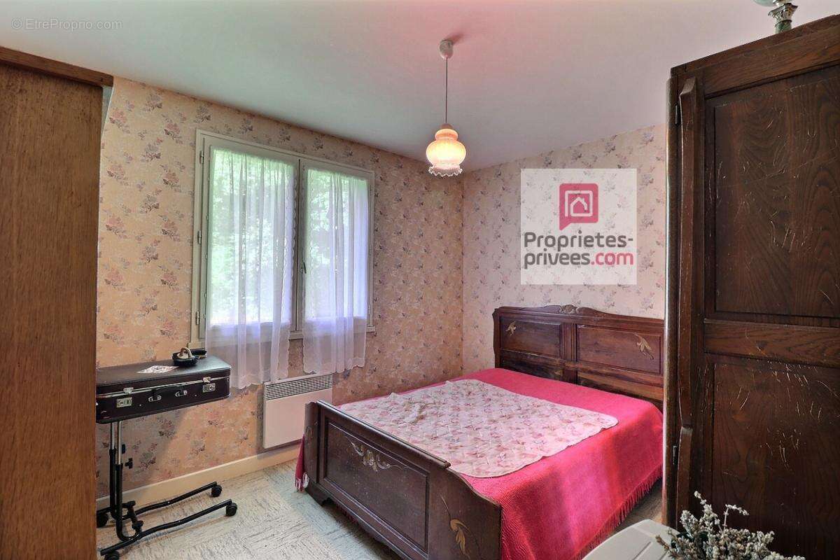 Maison à CHERMIGNAC