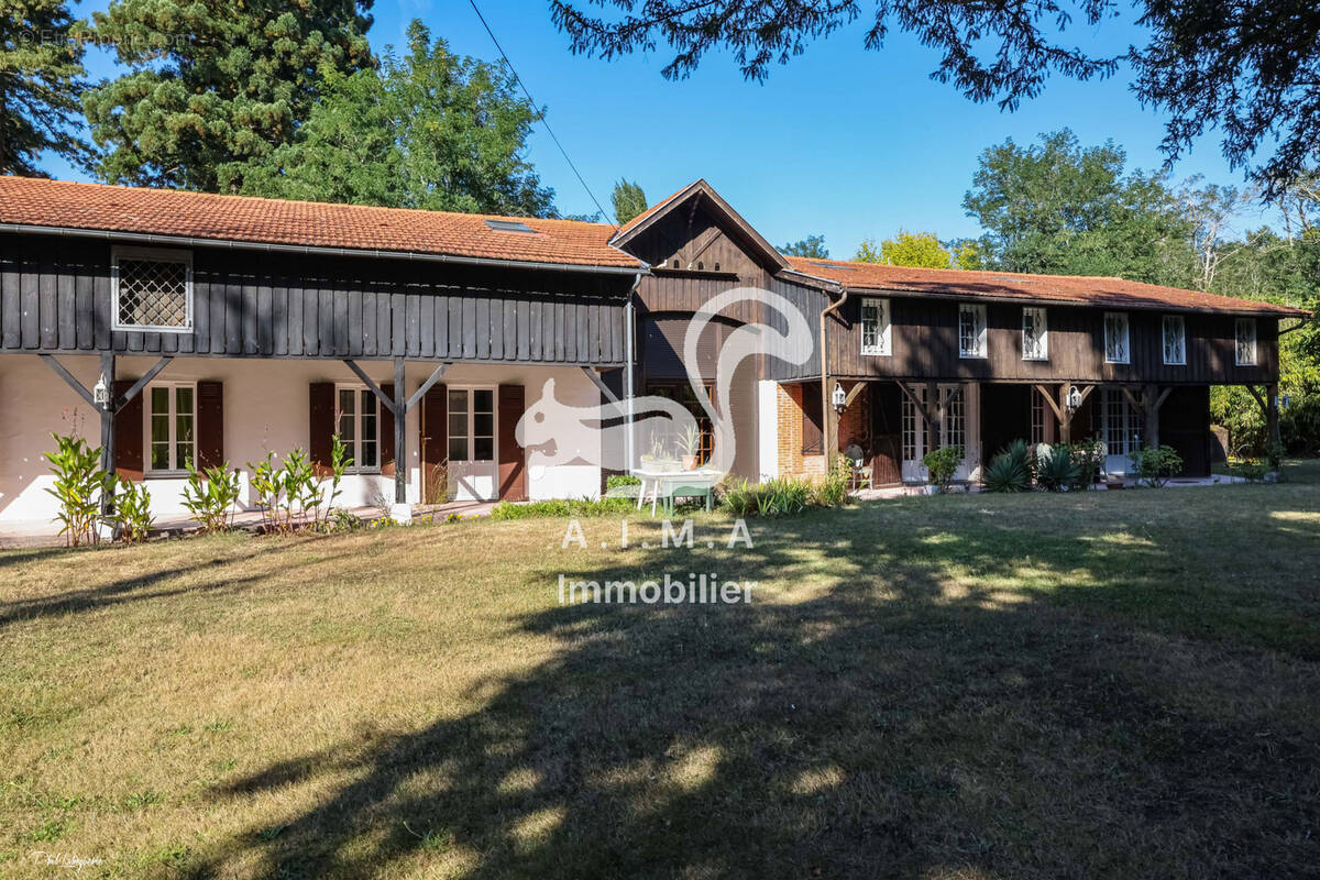 Maison à MIOS