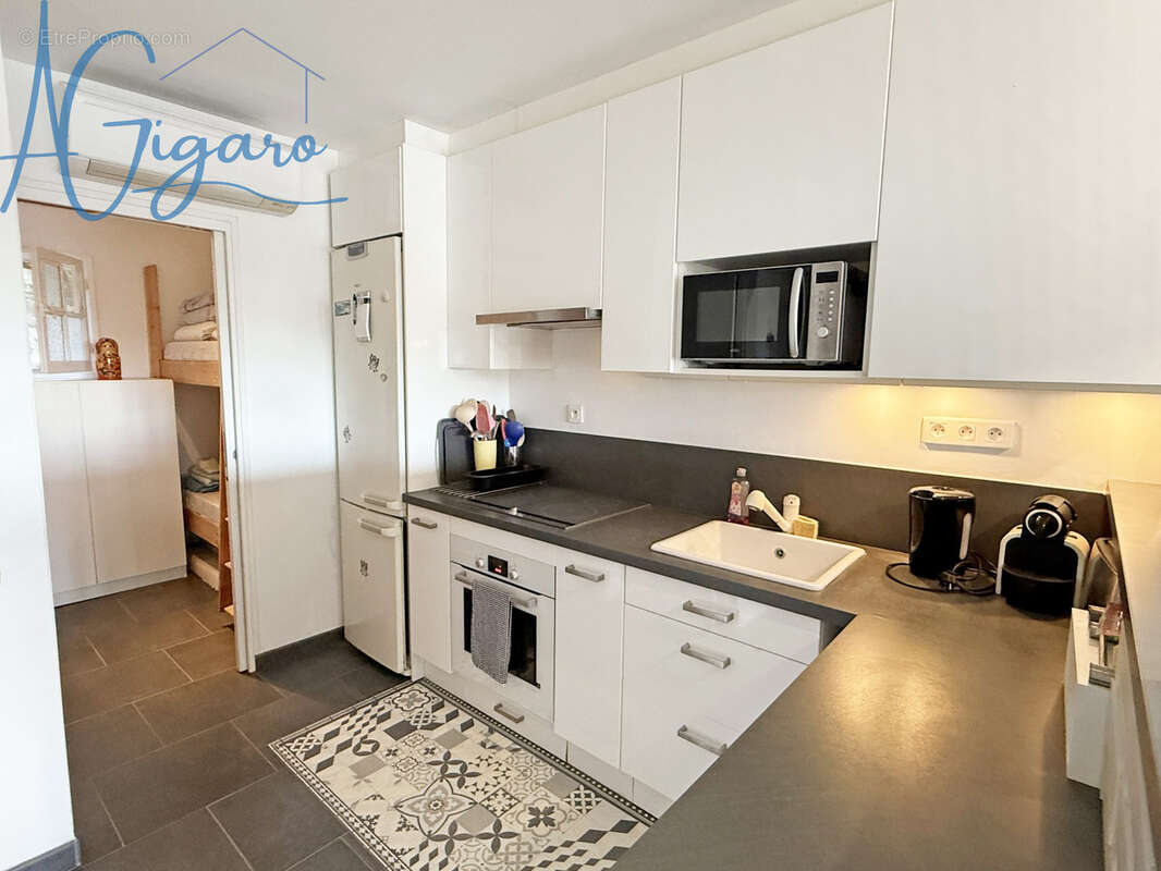 Appartement à LA CROIX-VALMER