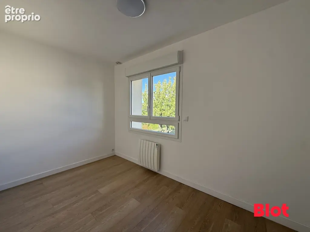 Maison 7 pièces 143 m² à vendre à Chateaugiron (35410) - photo 7