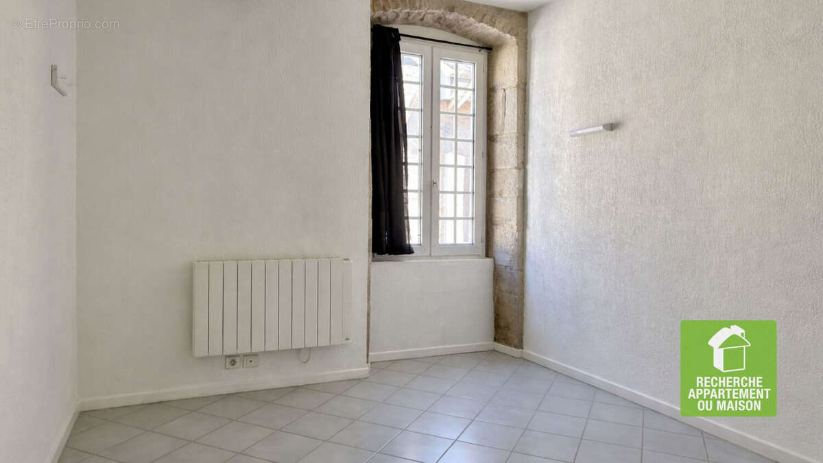 Appartement à CREMIEU