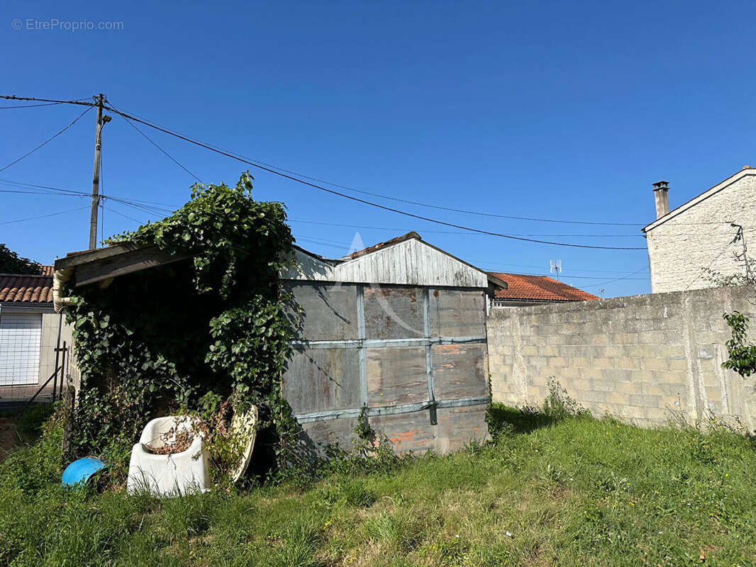 Terrain + garages - Rochefort 238 m2 - photo 5