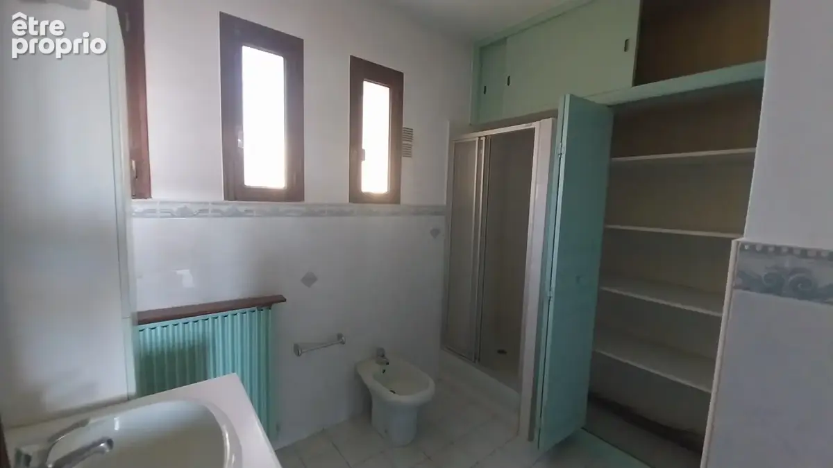 Villa à rénover   à deux pas du centre-ville de hyères les palmiers. - photo 10