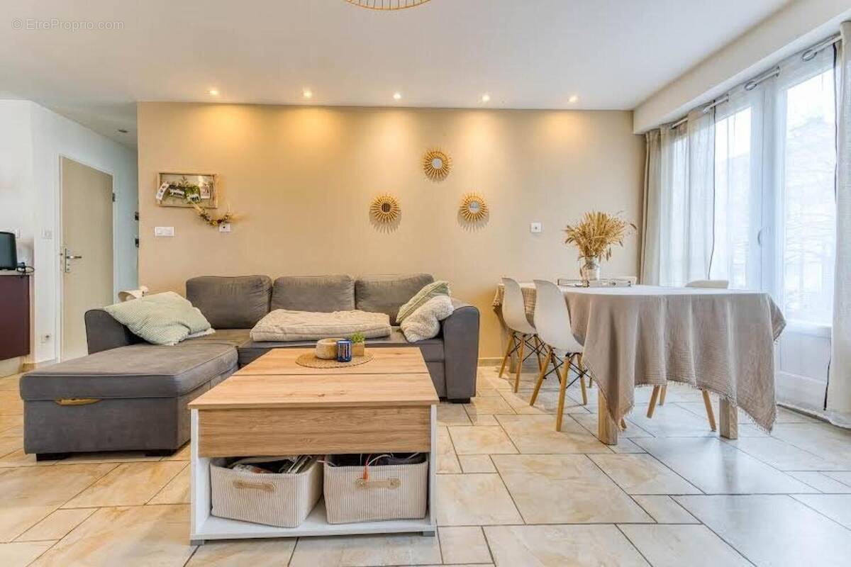 Photo 1 - Appartement à BOURG-EN-BRESSE
