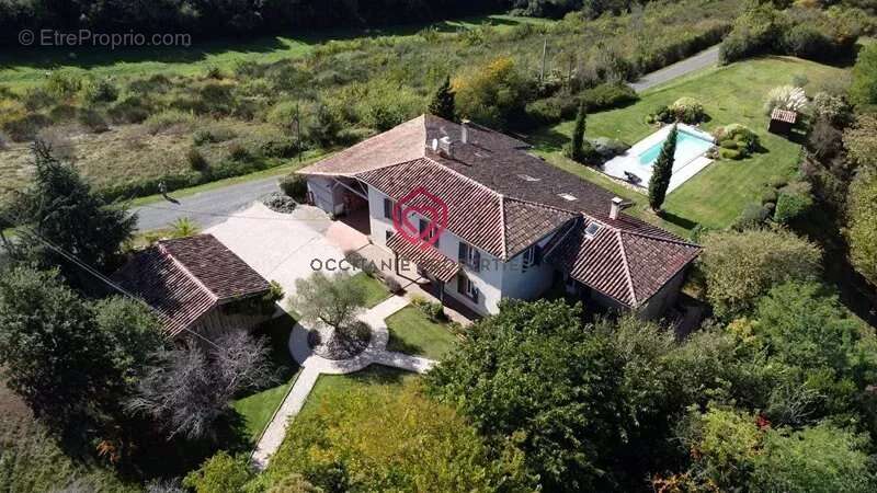 Maison à L'ISLE-EN-DODON