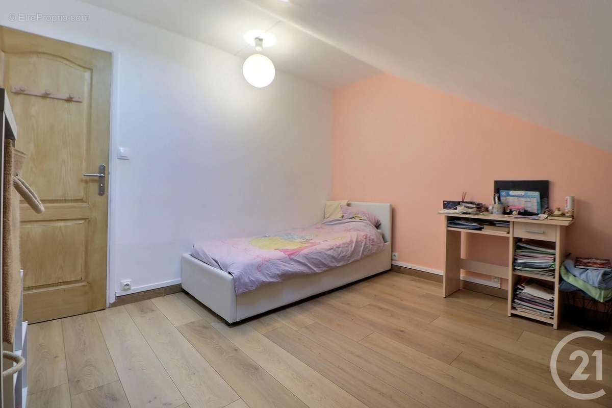 Appartement à AULNAY-SOUS-BOIS