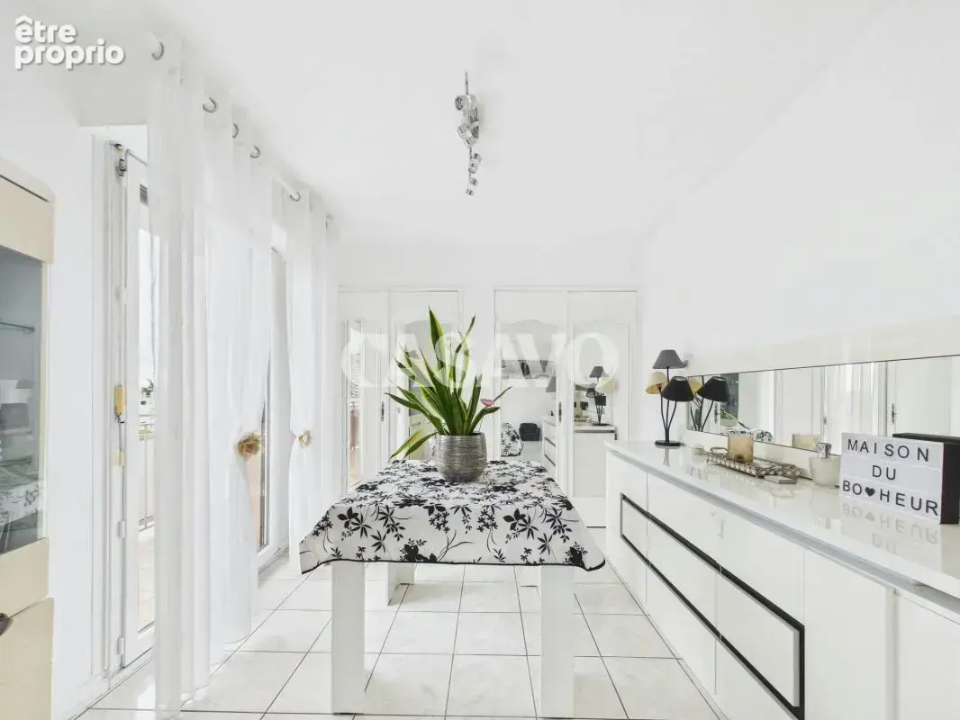 Vente Appartement 4 pièces de 70m² - 69140 Rillieux-la-Pape - photo 11