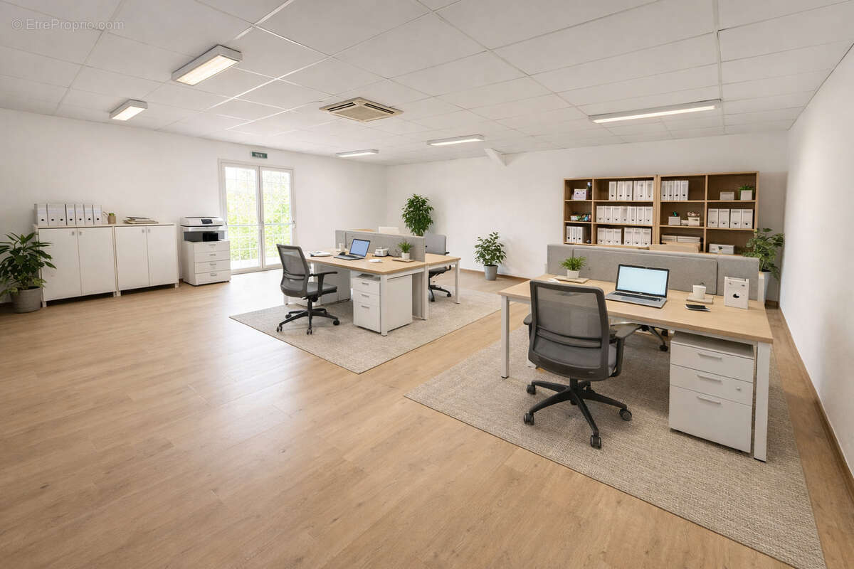 Commerce à PIERRELATTE