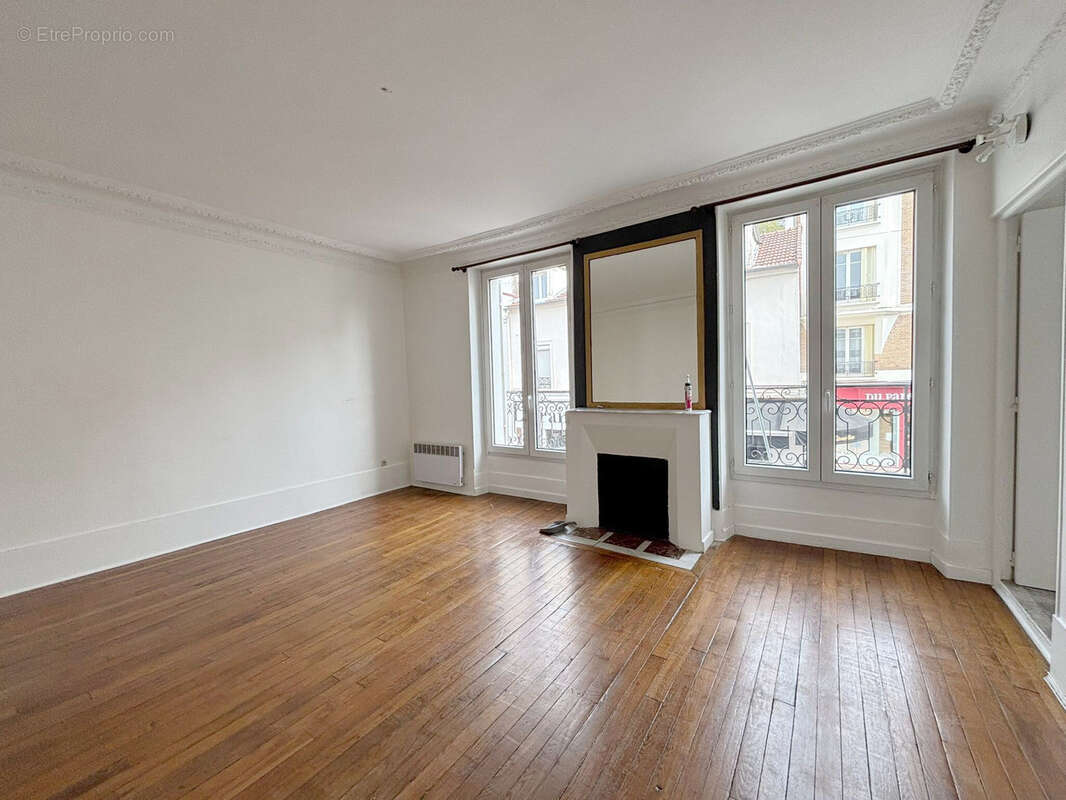 Appartement à SAINT-MAUR-DES-FOSSES