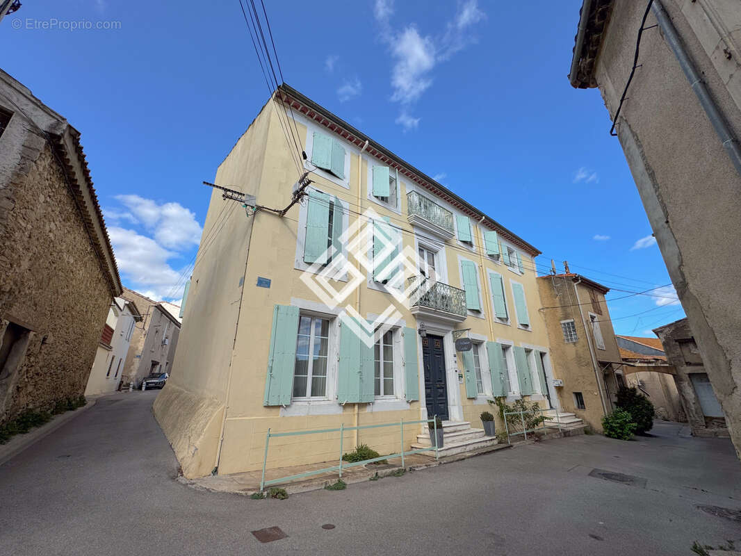 Maison de Maître restaurée avec élégance avec piscine - photo 52