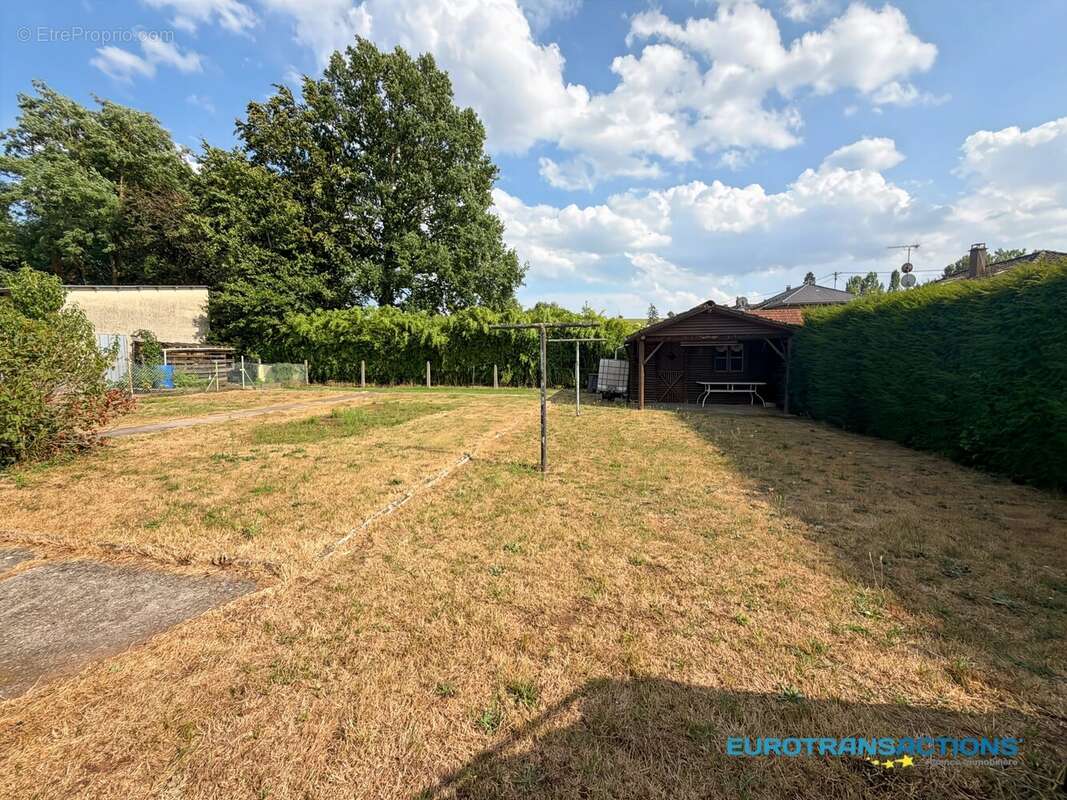Villa de Plain-pied de 176m² sur 9,80 ares - photo 9