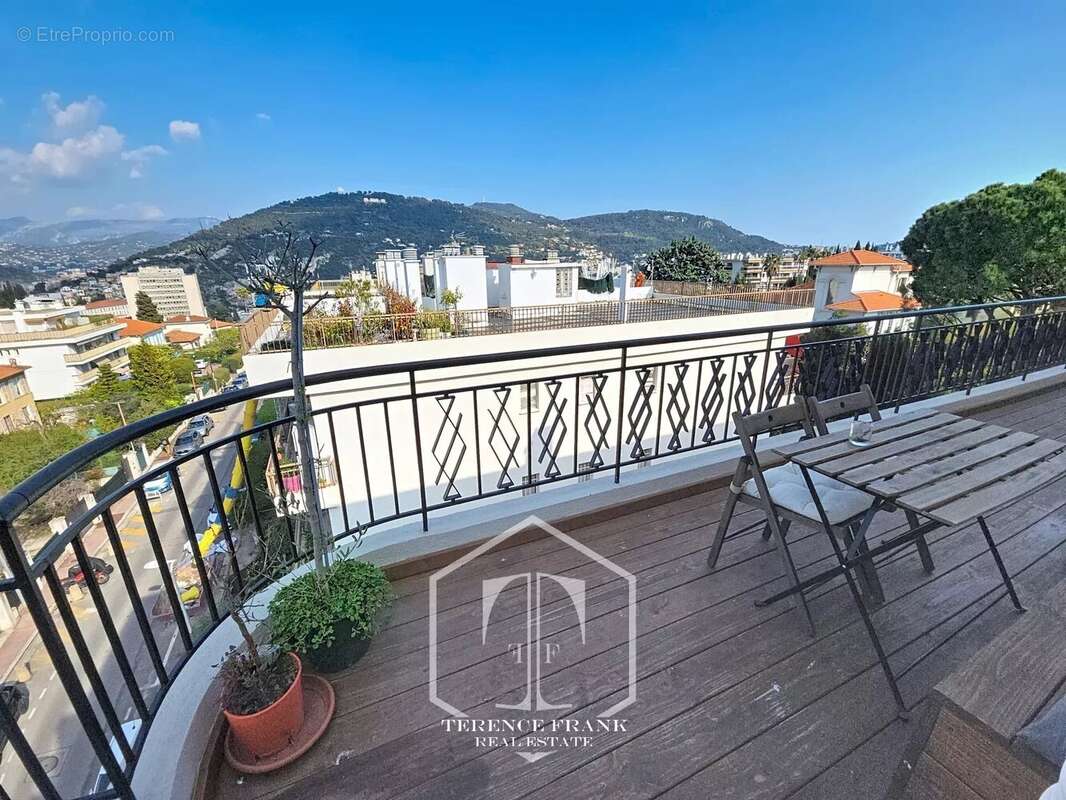 Appartement à NICE