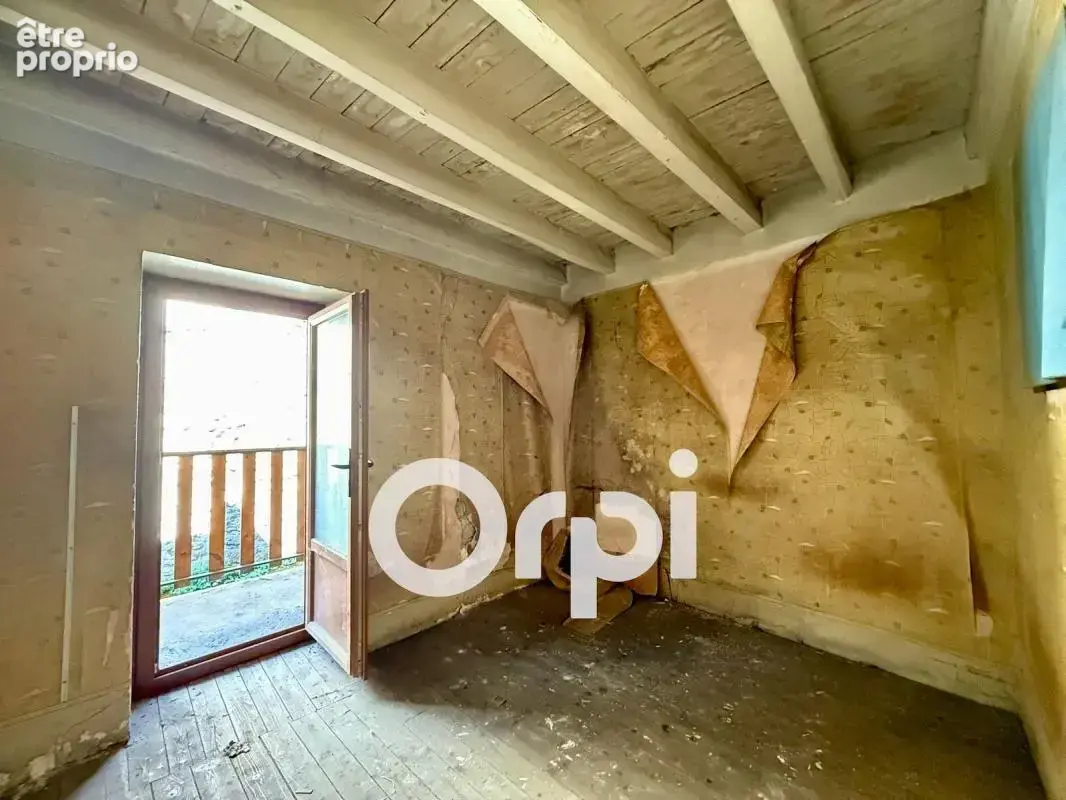 LUMBIN – Maison de ville de 114 m² à rénover - photo 13