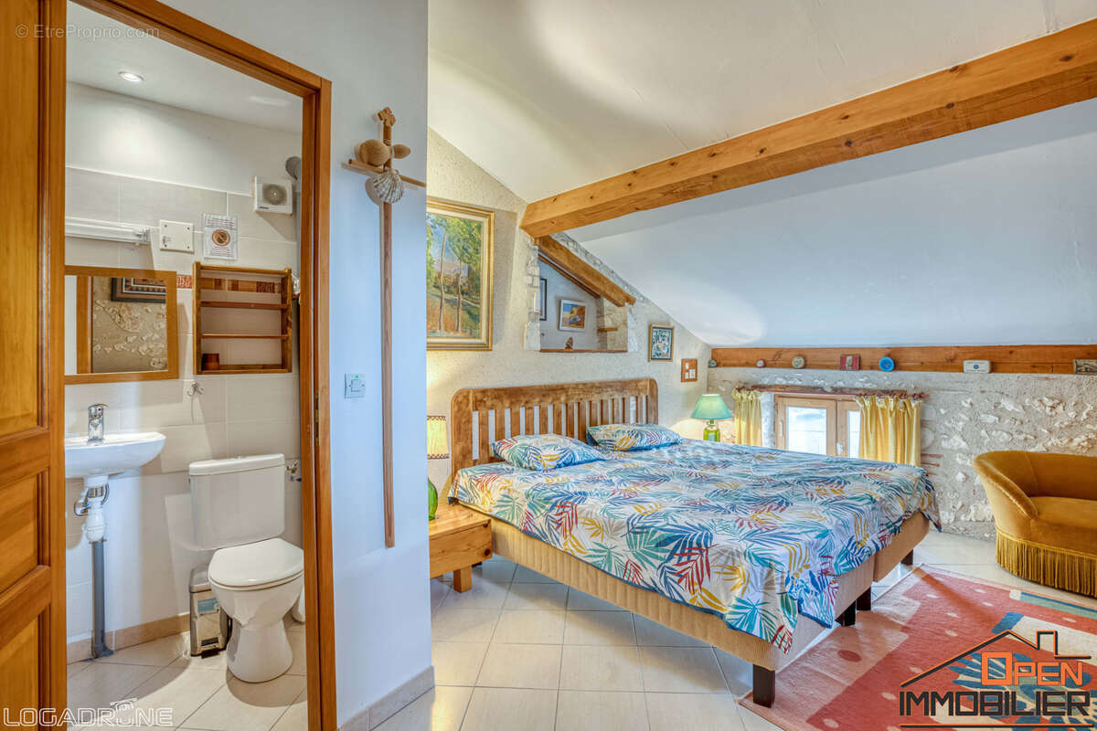 Maison à HAUTEFAGE-LA-TOUR