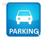 Photo 1 - Parking à PARIS-18E