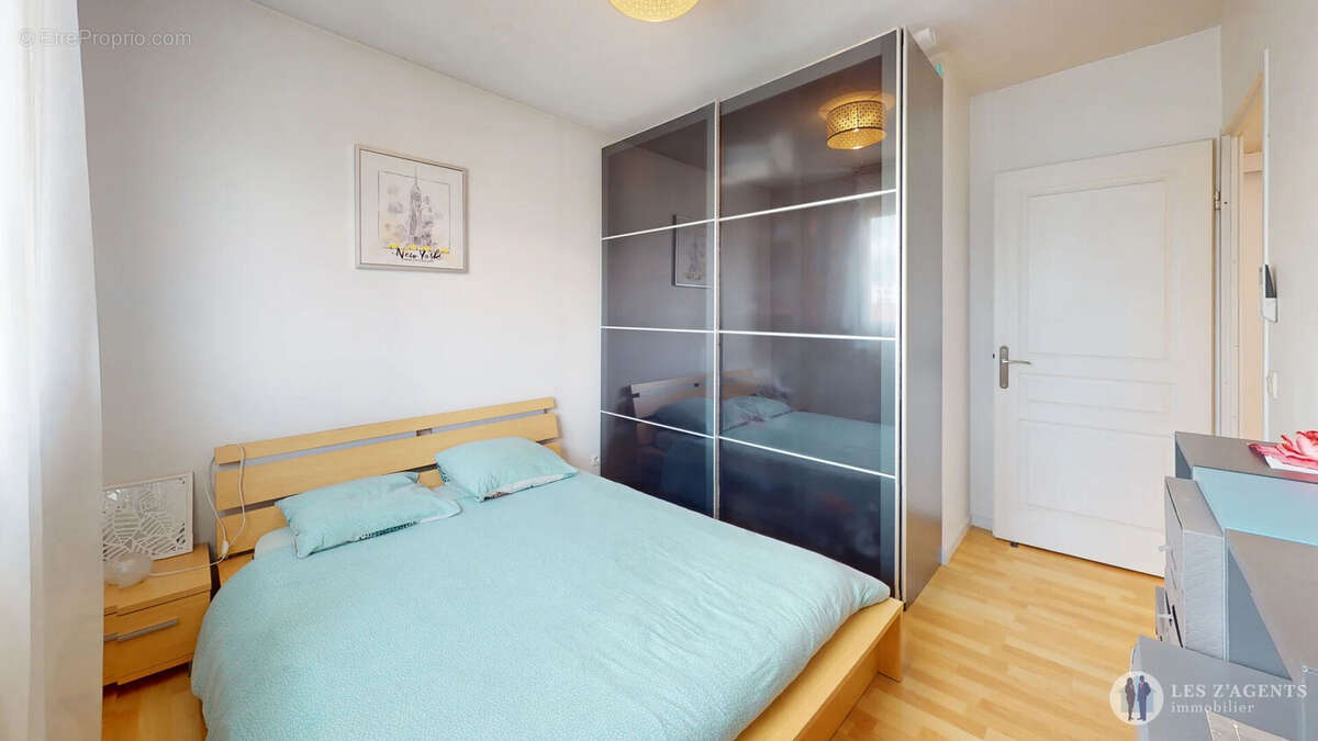 Appartement à SAINT-MARTIN-D'HERES