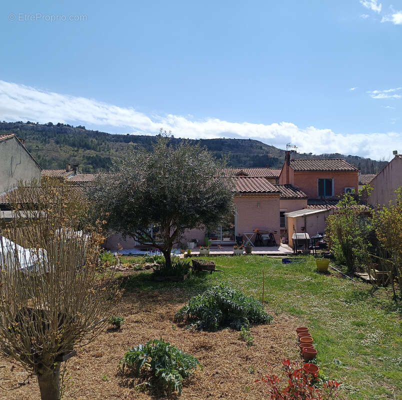 Maison à CAMPAGNE-SUR-AUDE