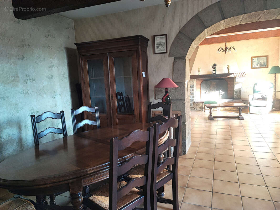 Maison à RIEUX-MINERVOIS