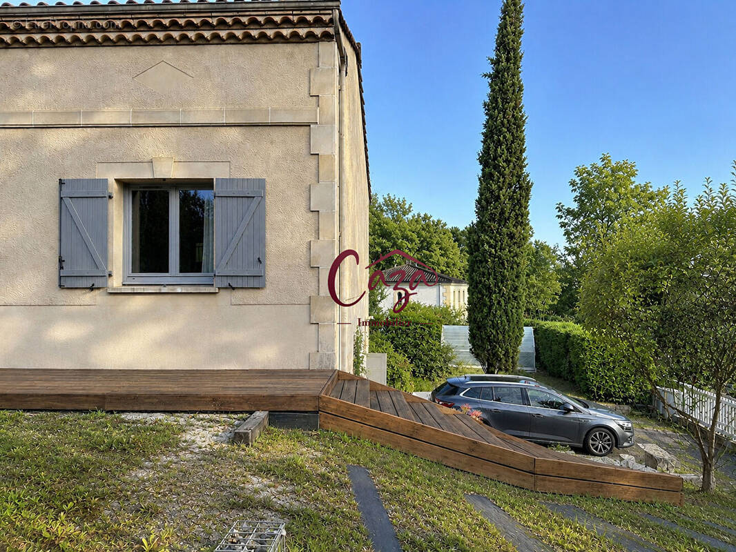 Maison à SALLEBOEUF