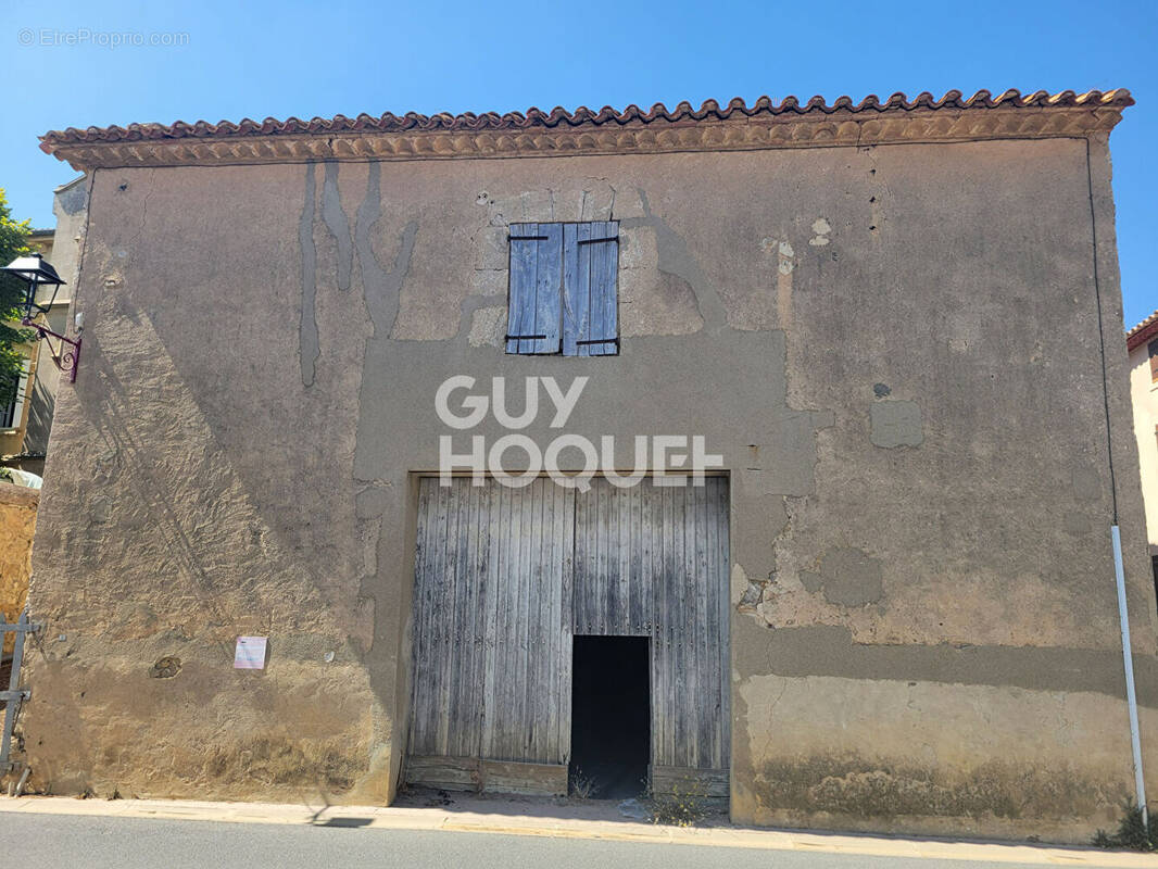 Autre à MONTREDON-DES-CORBIERES