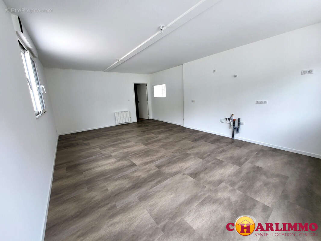 Appartement à SAINT-JUNIEN