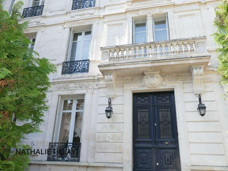 Orleans centre, a vendre,  Hotel particulier de 465 m², parc paysagé et dépendances - photo 17