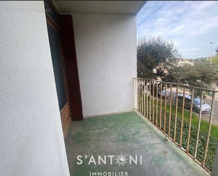 Appartement à BEZIERS