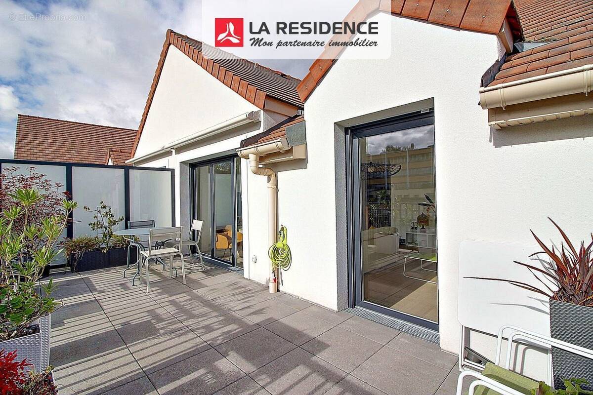 Appartement à CHAMBOURCY