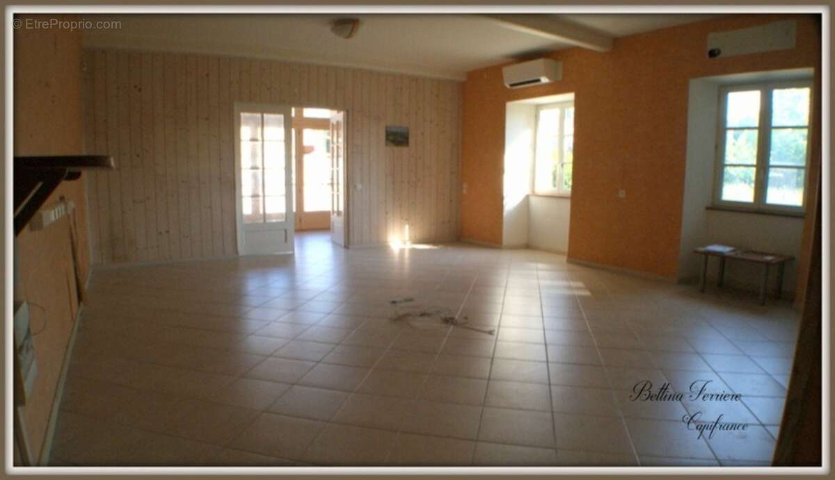 Entrepôt professionnel 590 m² sur 3 227 m² – Secteur Semur-en-Auxois / Avallon - photo 3