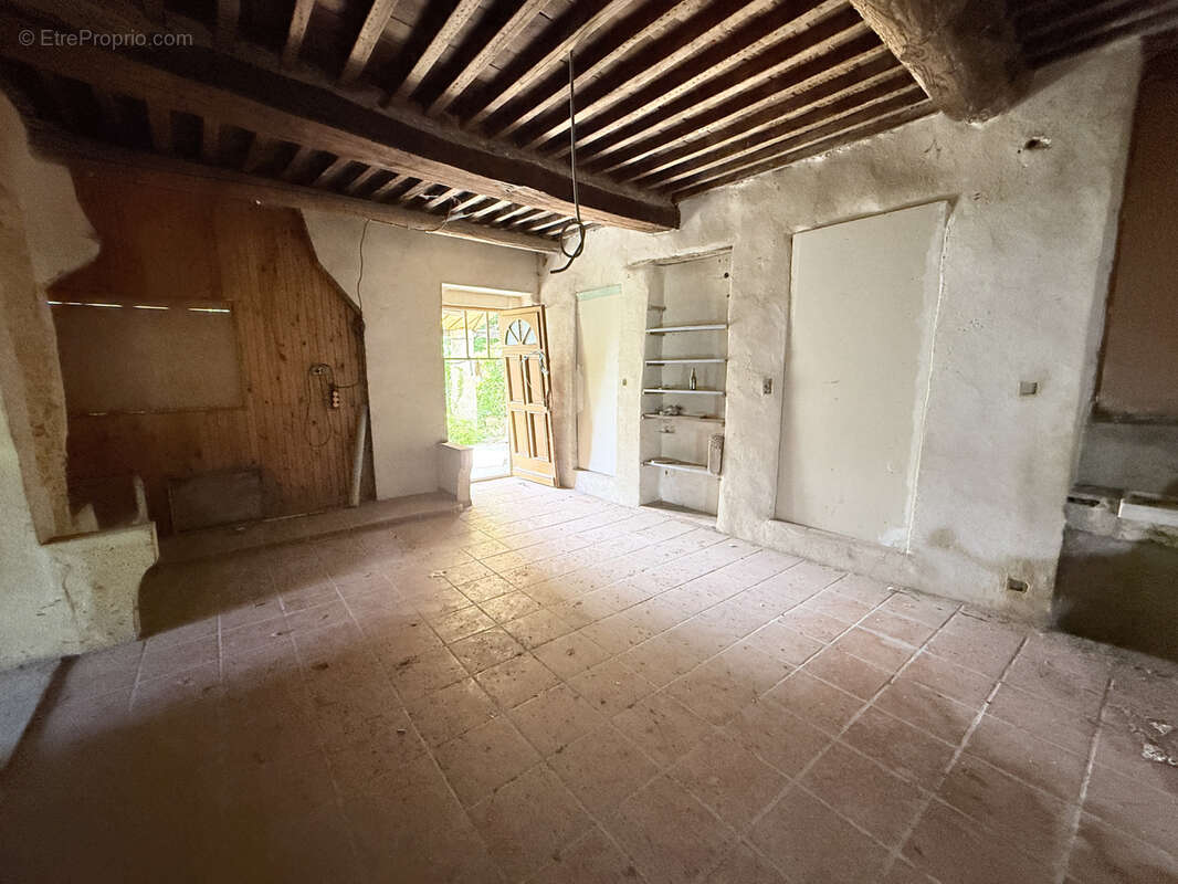 Maison à SUMENE