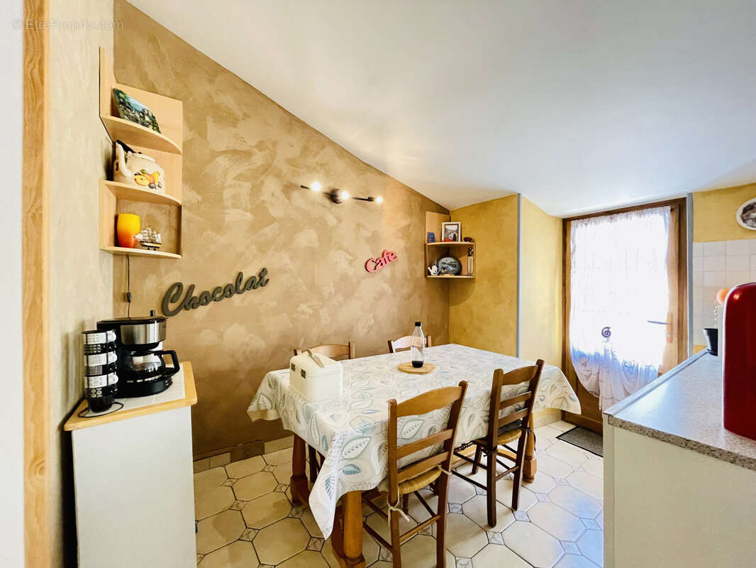 Maison à ANSAC-SUR-VIENNE