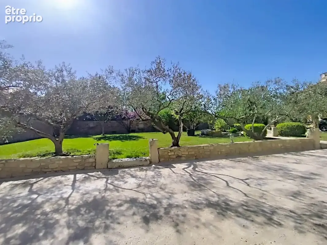 Coup de cœur à Sommières   T4 de 96 m2 avec terrasse, jardin et parking - photo 1