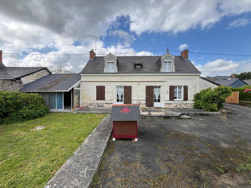 Maison à FONTAINE-MILON