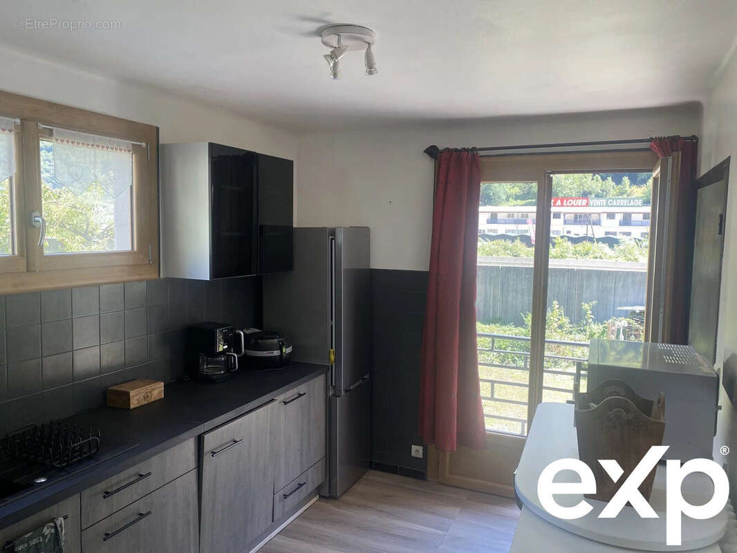 Maison à SAINT-MARCEL