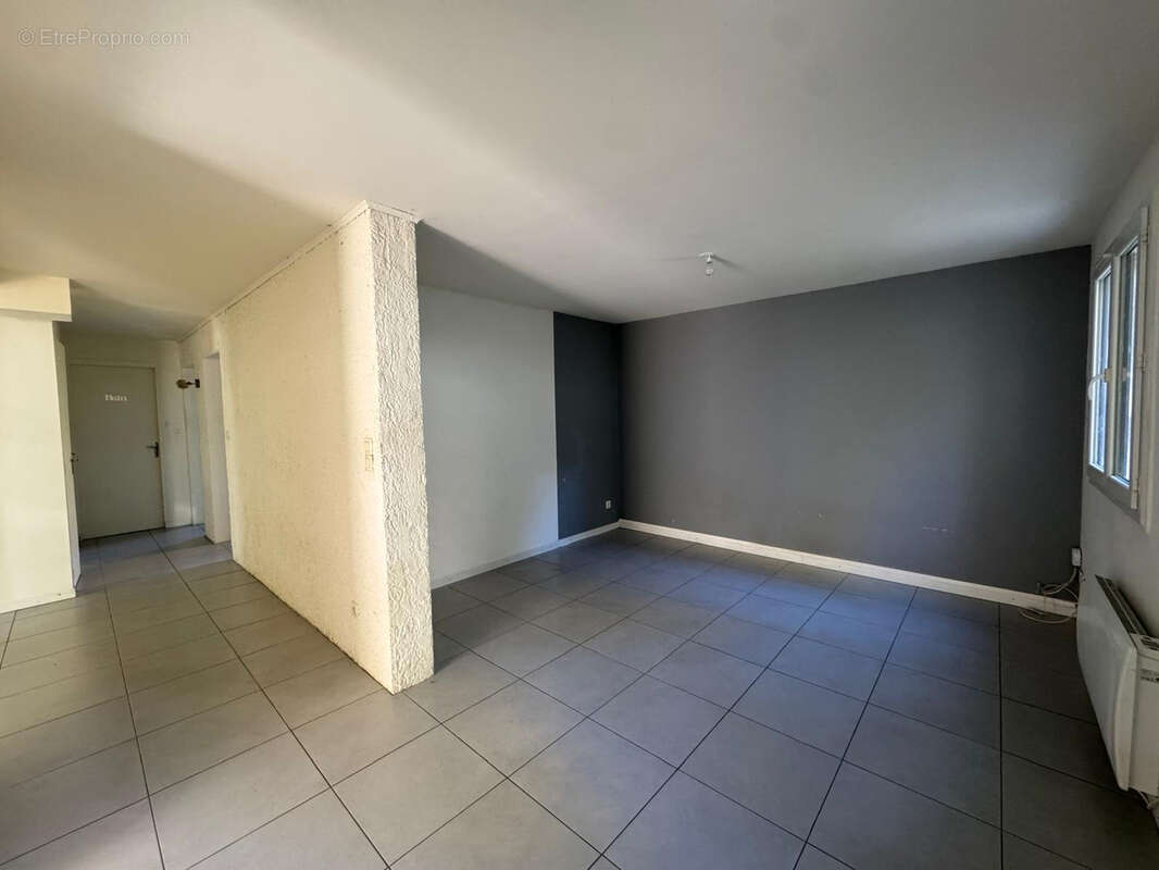 Appartement à CORBARIEU